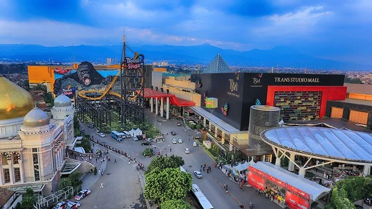 Liburan Keluarga Nggak Harus Mahal, Trans Studio Bandung Punya Jawabannya!
